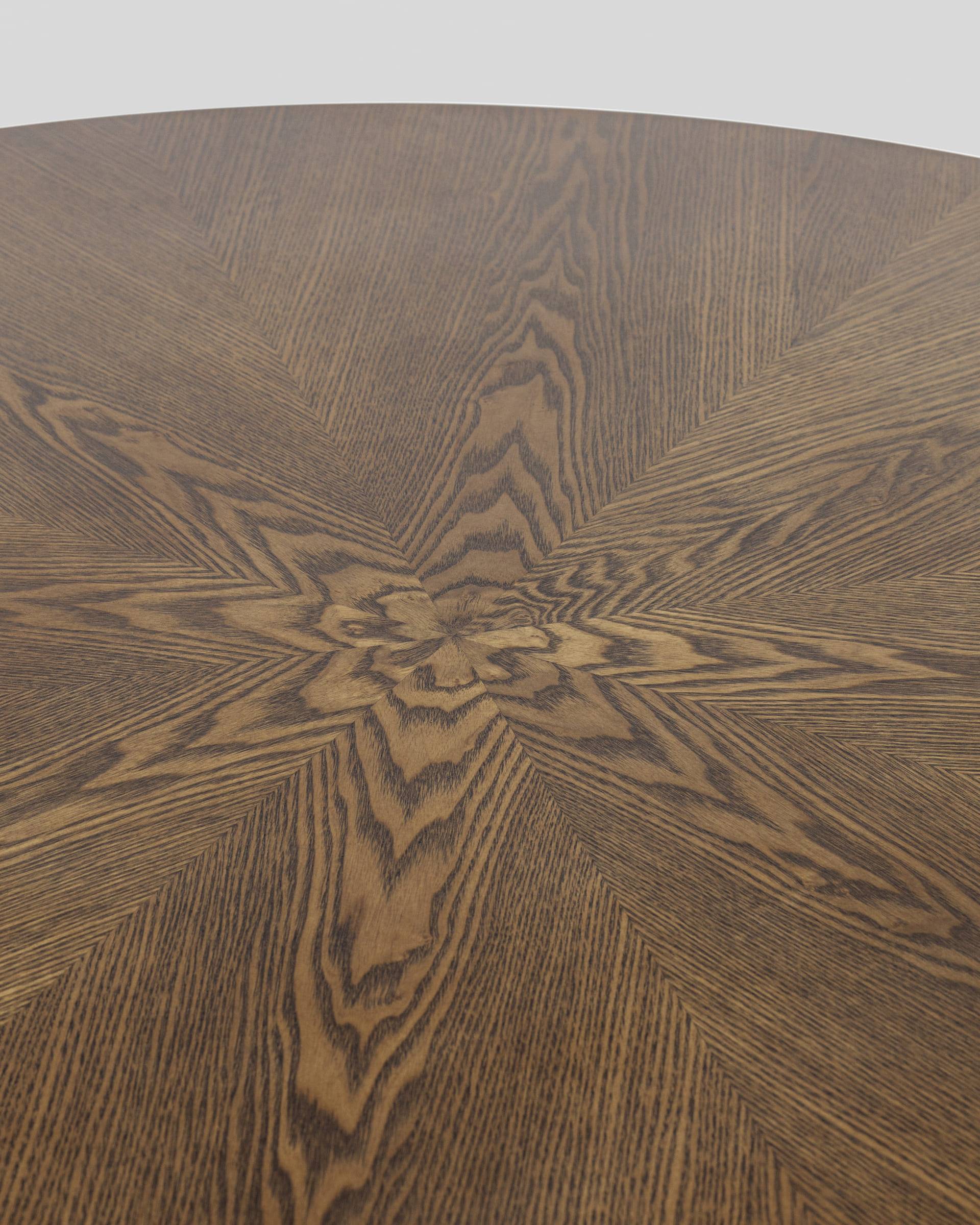 Стол обеденный KAY 110*110 орех из Италии