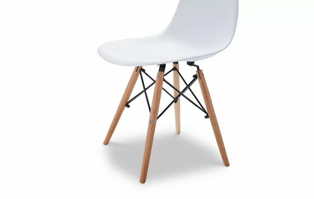 Стул Patrick (в стиле Eames), белый из Италии