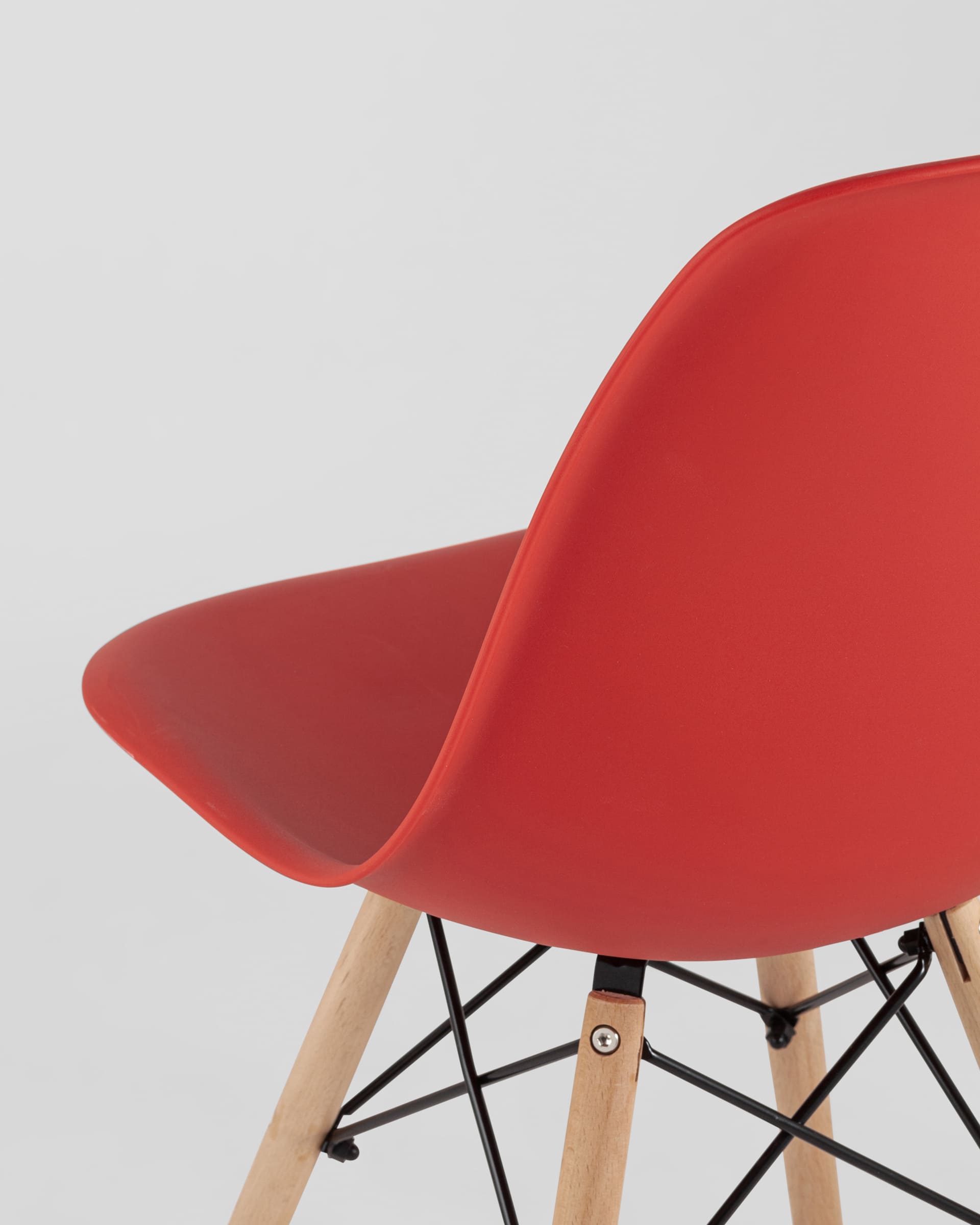 Стул Eames Style DSW красный x4 из Италии
