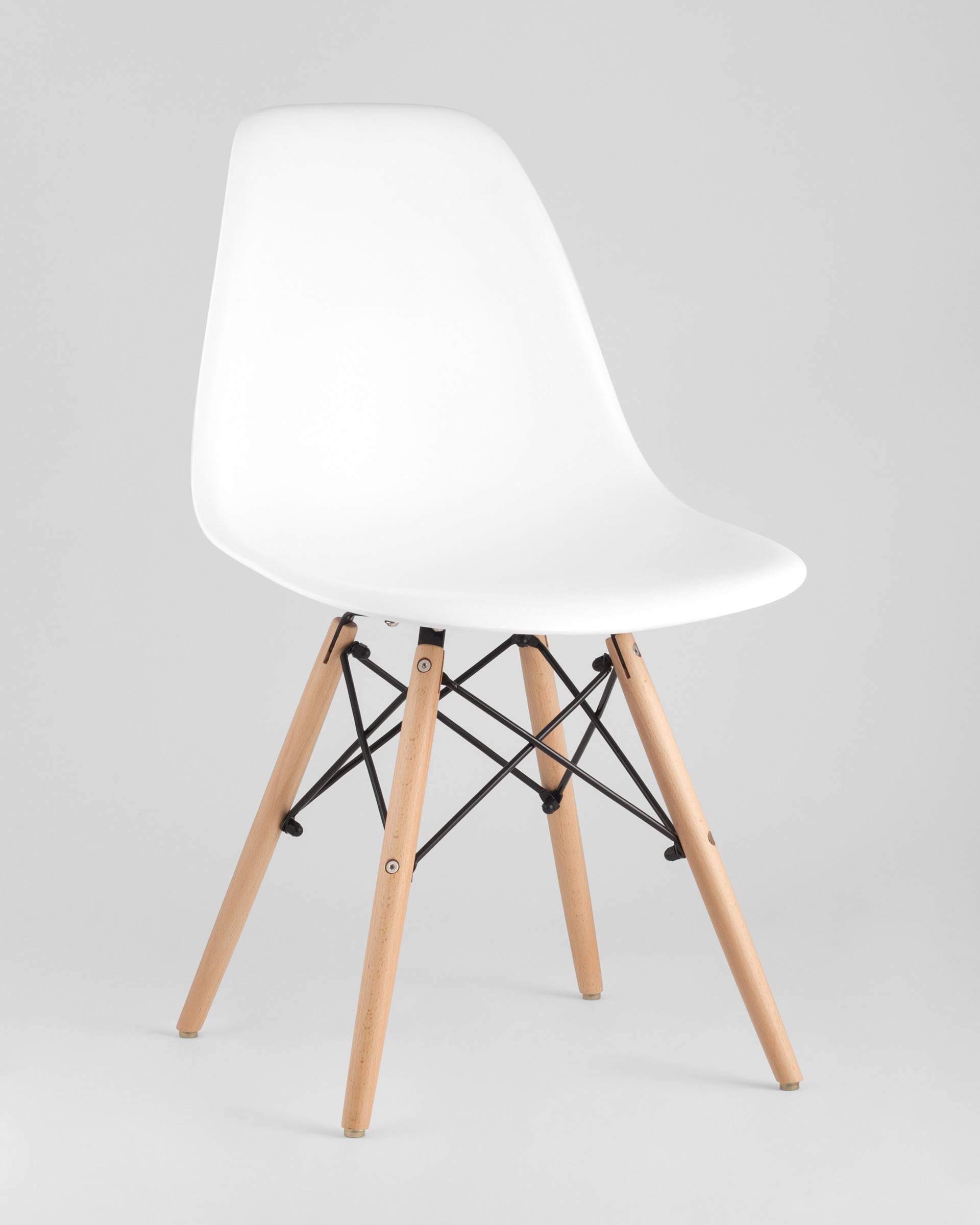 Стул Eames DSW белый из Италии