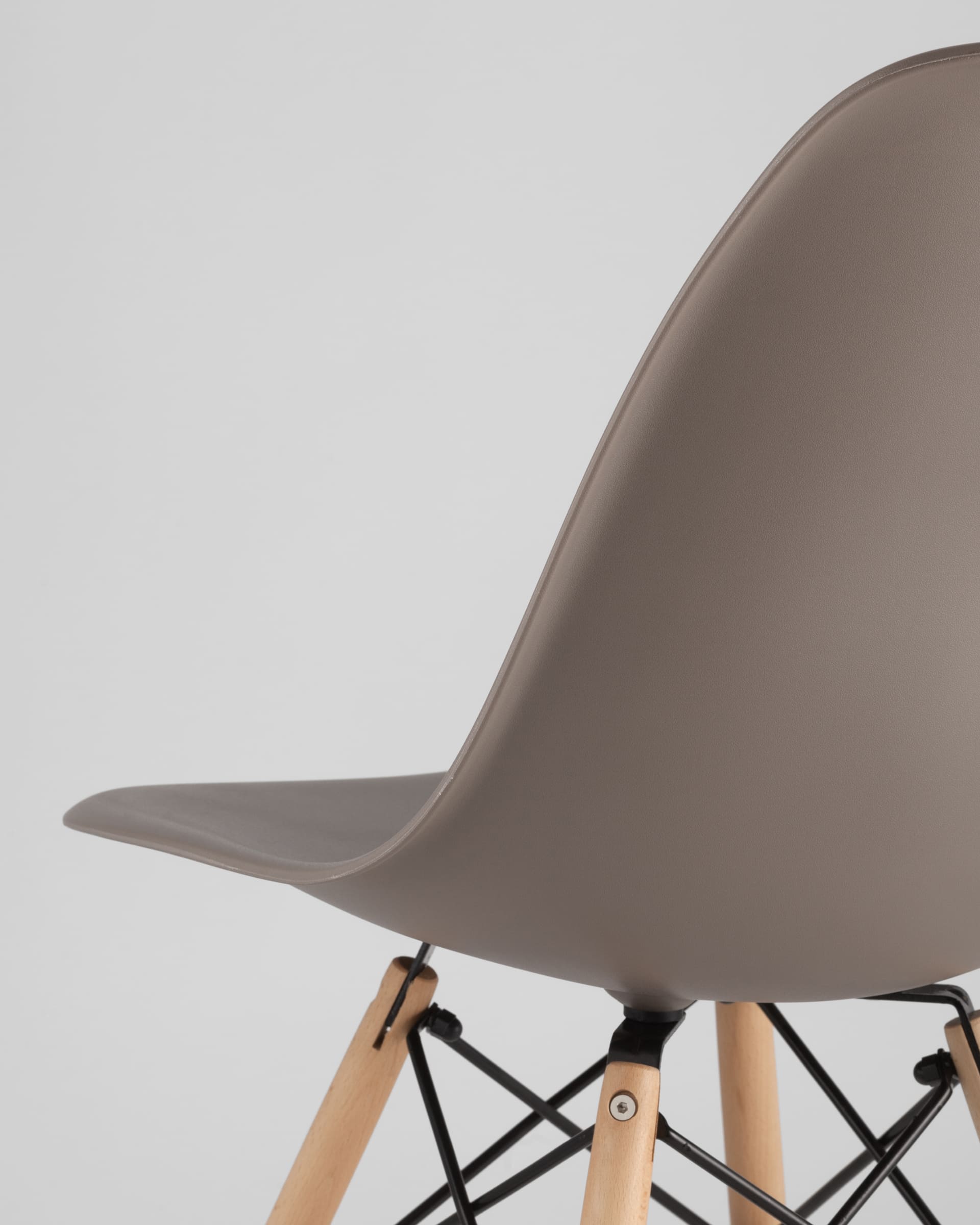 Стул Eames DSW темно-серый x4 из Италии