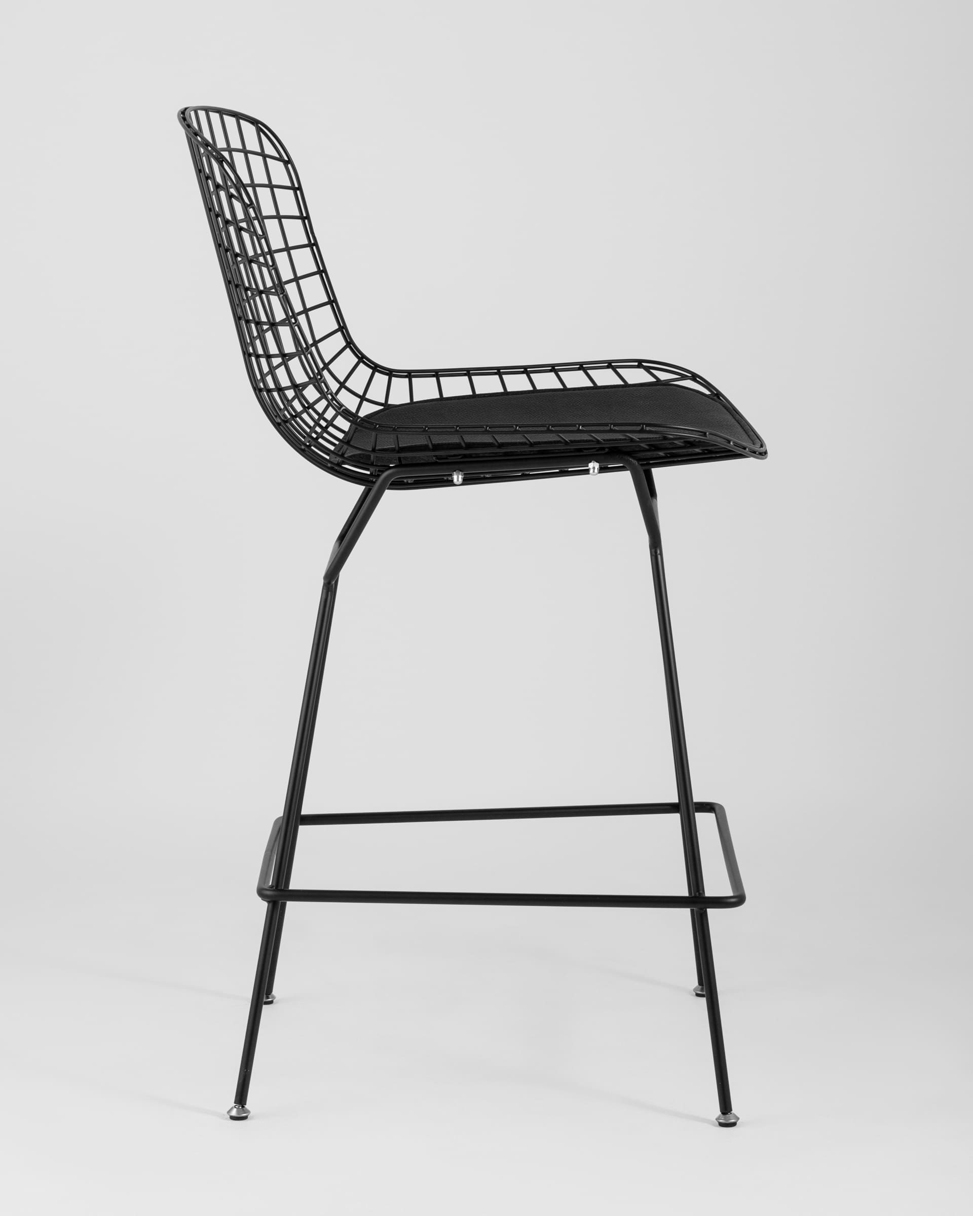 Стул полубарный с низкой спинкой Bertoia черный с черной подушкой из Италии