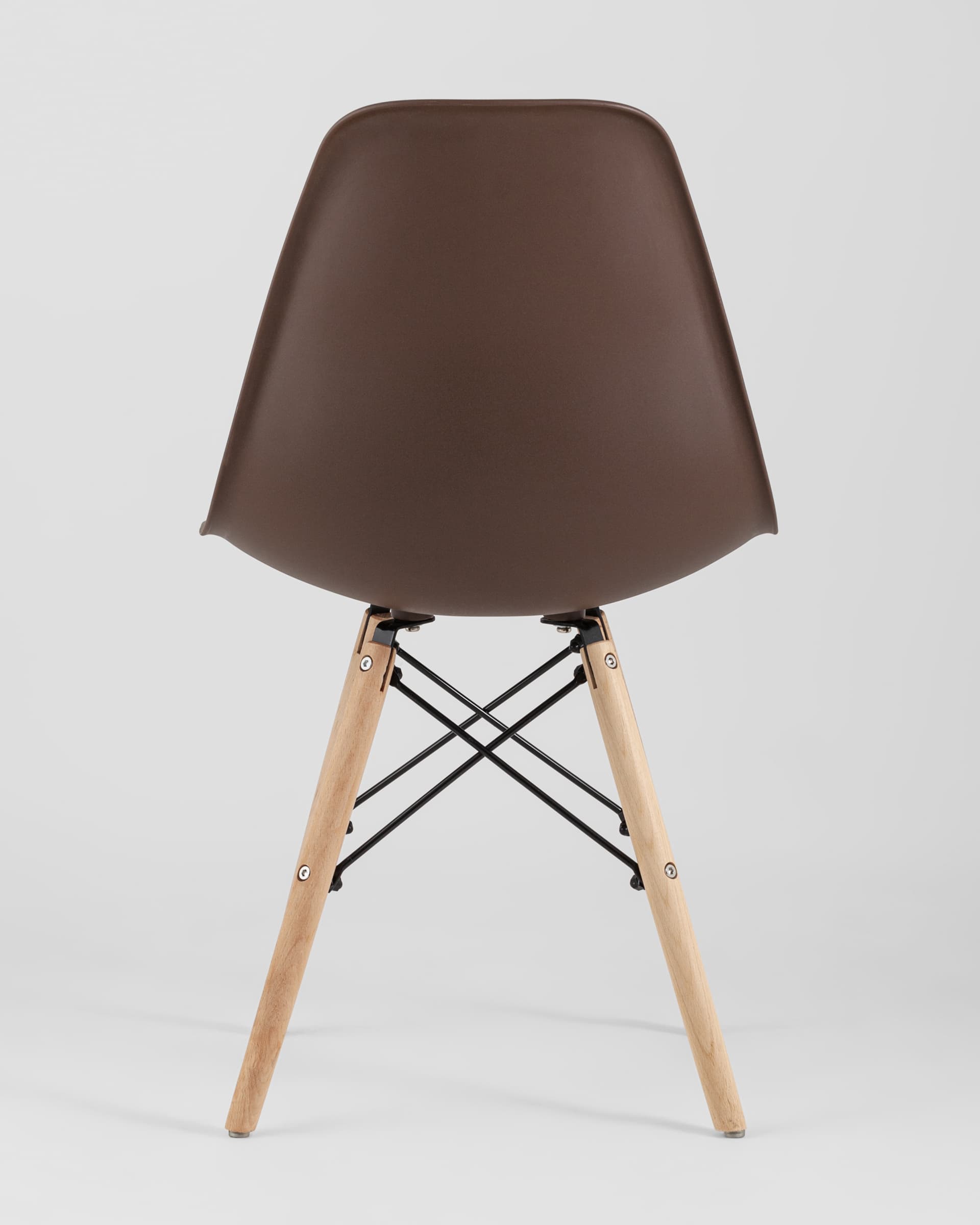 Стул Eames Style DSW коричневый (разборный каркас) из Италии